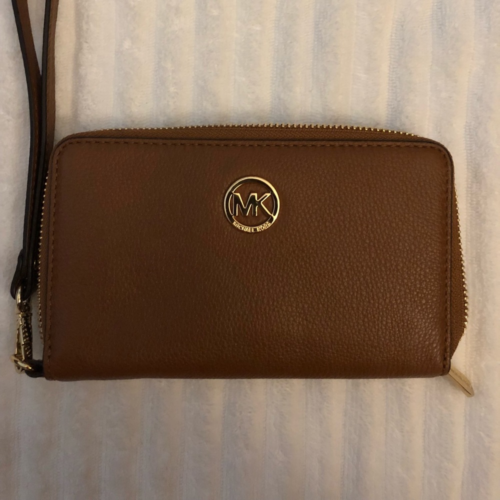 Michael Kors wallet/wristlet